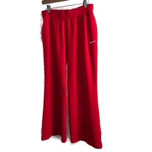 Nike Team womens size medium red drawstring snap